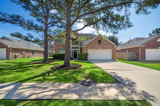 Nhà ở Cypress Mills, Houston| 3 beds| 2.5 baths| $429,500
